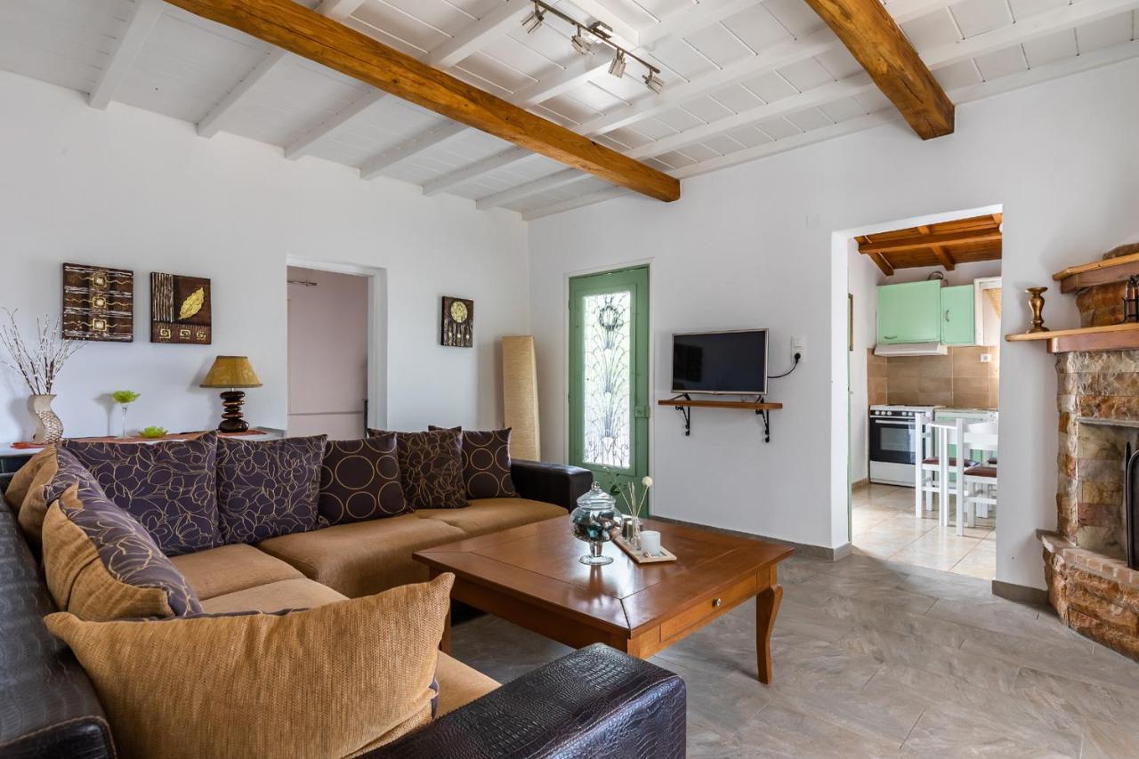 Skopelos Amigdalia Cottage Exterior foto